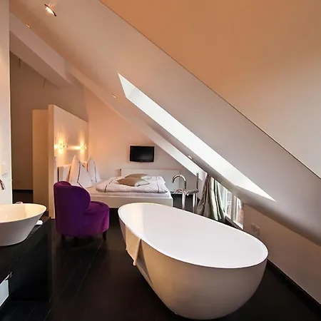 Konventchen Panzió 4*